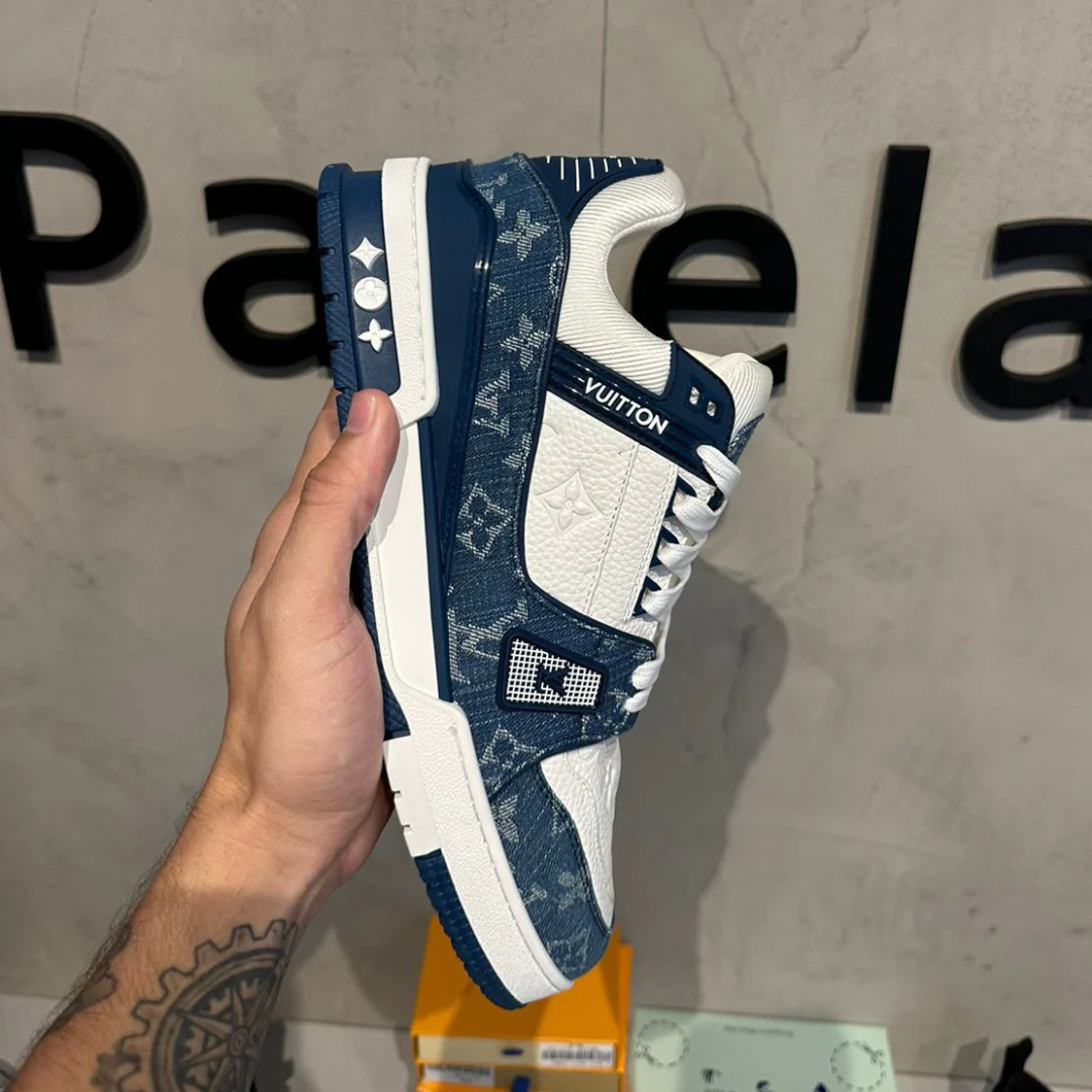 LV TRAINER AZUL E BRANCO