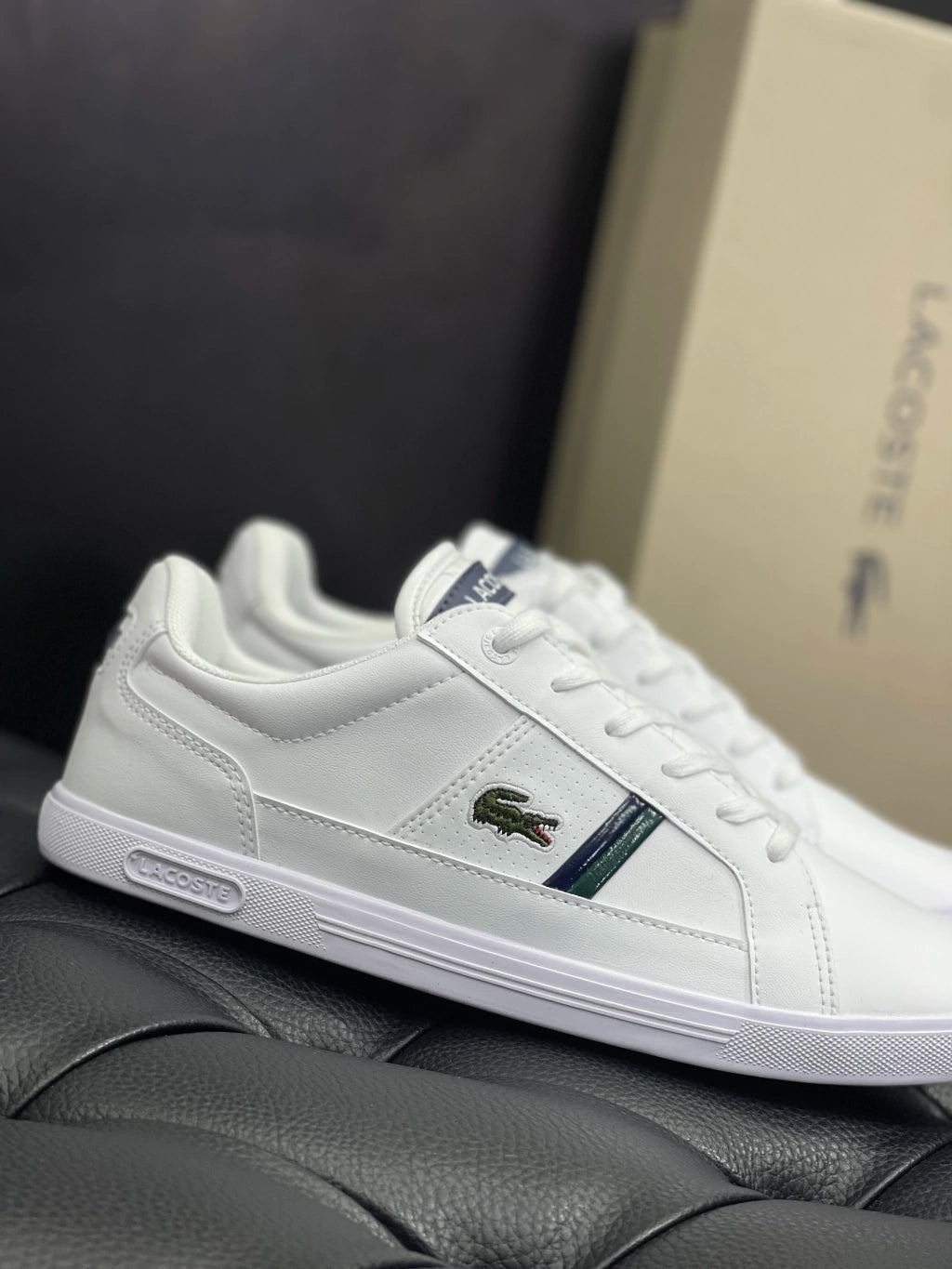 Sapatênis Lacoste Europa - WHT/DK GRN