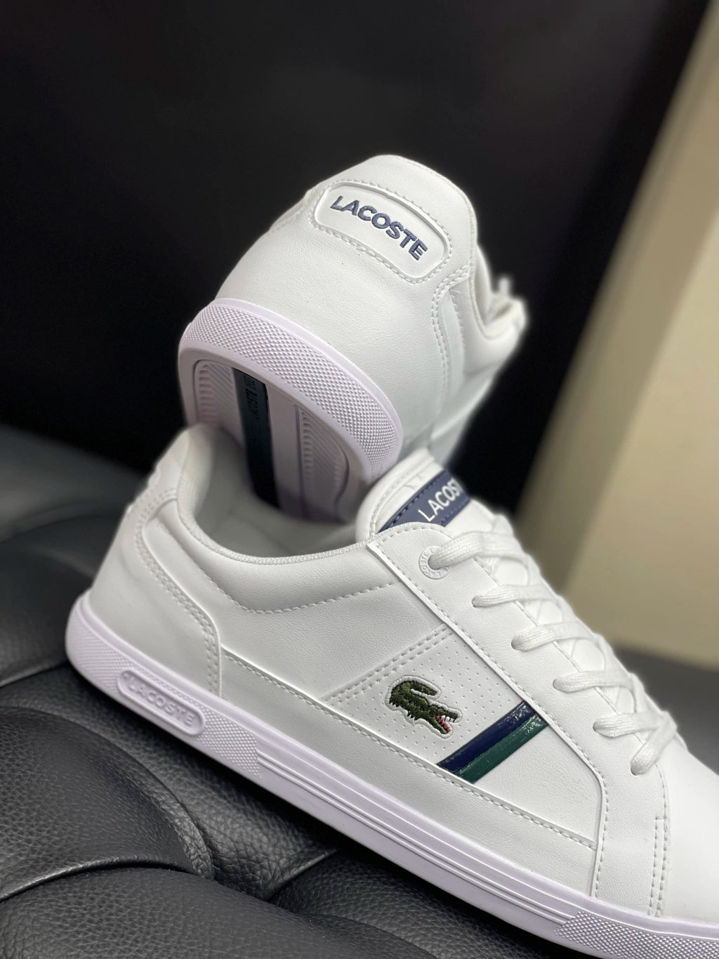 Sapatênis Lacoste Europa - WHT/DK GRN