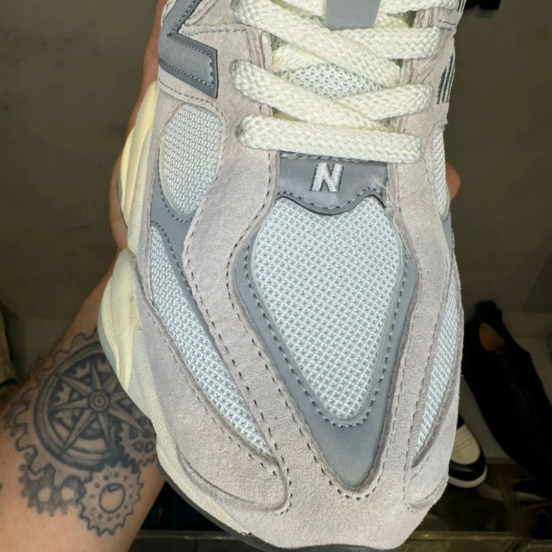 NEW BALANCE 9060 SEA SALT CONCRETE SILVER METALLIC