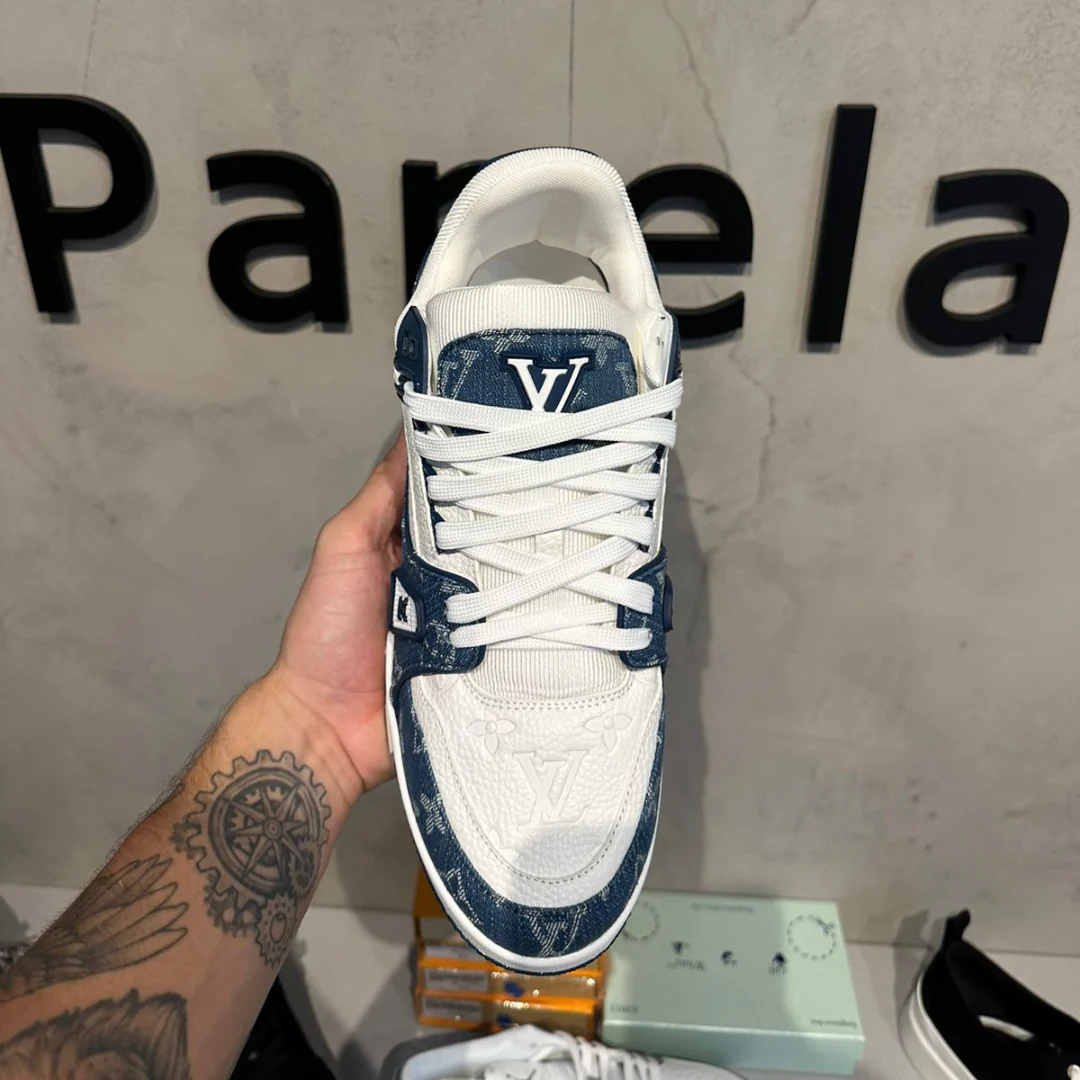 LV TRAINER AZUL E BRANCO